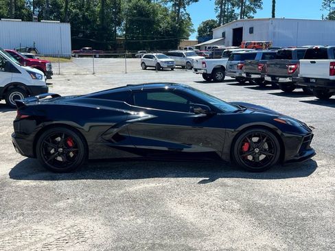 Used 2022 Chevrolet Corvette Stingray Premium Conv w/ Z51 Performance Package RWD image 14