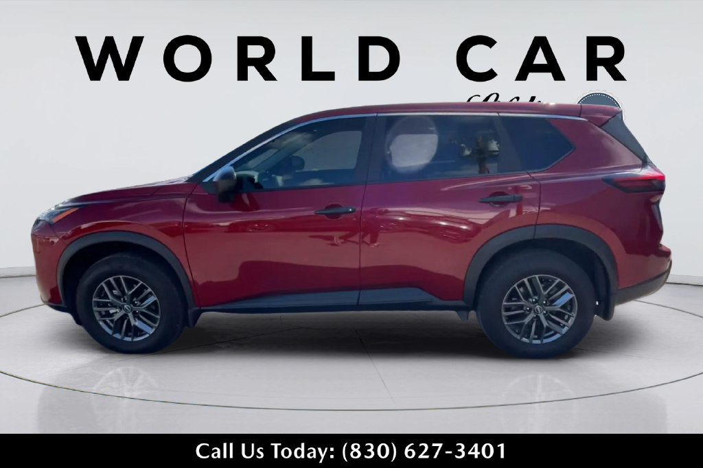 Used 2025 Nissan Rogue S FWD image 6
