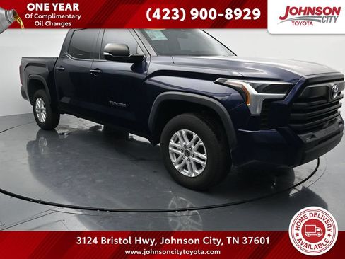 Used 2023 Toyota Tundra SR5 w/ SR5 Premium Package AWD/4WD image 1
