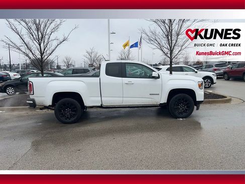Used 2022 GMC Canyon Elevation image 4
