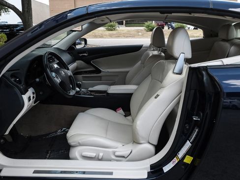 Used 2015 Lexus IS 350C w/ Navigation System Package RWD image 3