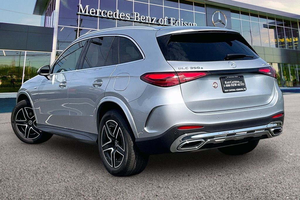Certified 2025 Mercedes-Benz GLC 350e 4MATIC image 2