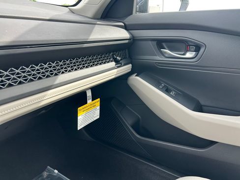 New 2026 Honda Accord LX image 17