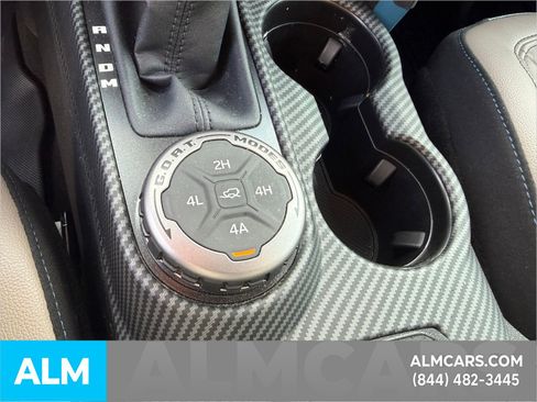 Used 2023 Ford Bronco Wildtrak image 22