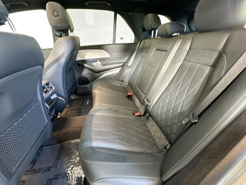Used 2025 Mercedes-Benz GLE 53 AMG 4MATIC image 23