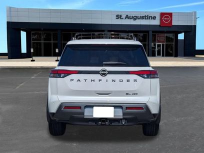 New 2026 Nissan Pathfinder SL