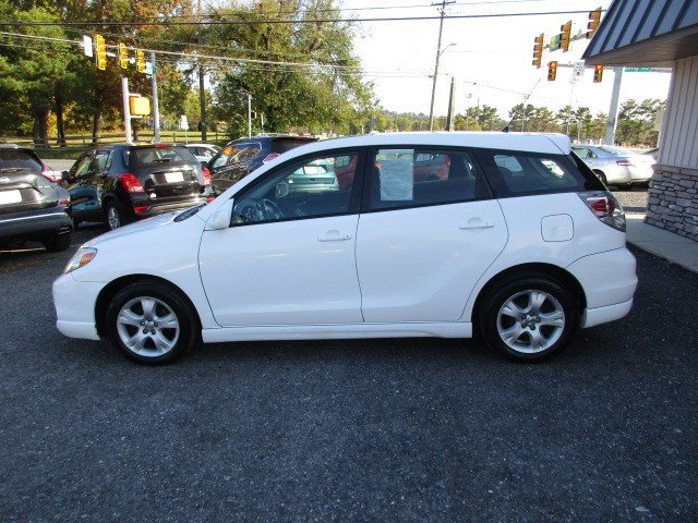 Used 2008 Toyota Matrix XR FWD image 5