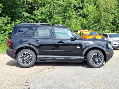 New 2026 Ford Bronco Sport Outer Banks w/ Outer Banks Tech Package+ AWD/4WD image 4