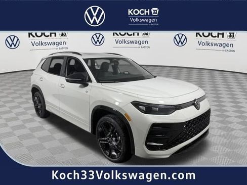 New 2026 Volkswagen Tiguan SE R-Line AWD/4WD image 1