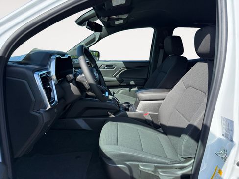 New 2026 GMC Canyon Elevation RWD image 10
