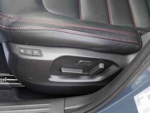 Used 2025 MAZDA CX-5 Carbon Edition image 17