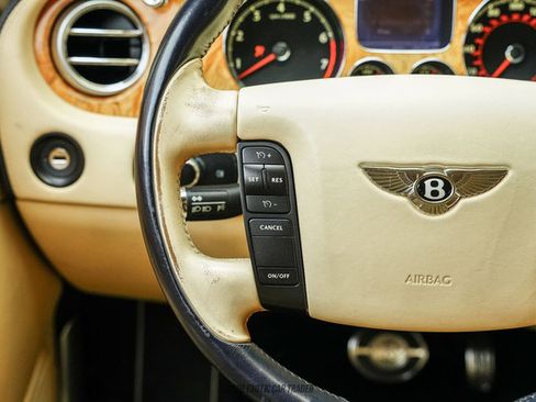 Used 2010 Bentley Flying Spur Flying Spur AWD/4WD image 23