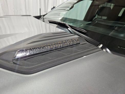 Certified 2024 Chevrolet Silverado 3500 High Country w/ High Country Premium Package image 10