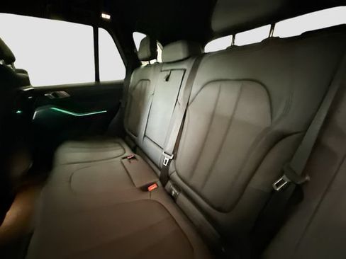 Used 2019 BMW X5 xDrive40i w/ Premium Package 2 AWD/4WD image 25