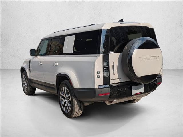 Used 2026 Land Rover Defender 130 S AWD/4WD image 9
