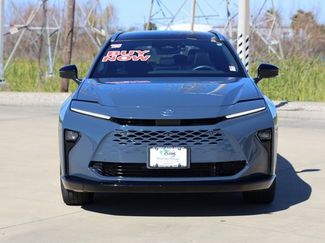 Certified 2025 Toyota Crown Signia w/ Advanced Technology Package video 2