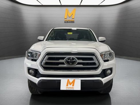 Used 2021 Toyota Tacoma SR5 w/ Trail Edition image 3
