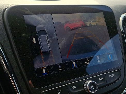 Used 2024 Chevrolet Equinox RS w/ RS Leather Package image 17