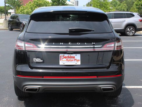 Used 2021 Lincoln Nautilus Reserve w/ Cargo Utility Package AWD/4WD image 7