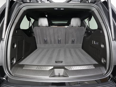 Used 2025 GMC Yukon XL Denali Ultimate image 12