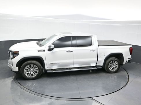 Used 2022 GMC Sierra 1500 Denali image 26