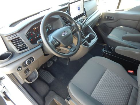 Used 2024 Ford Transit 350 XLT RWD image 2