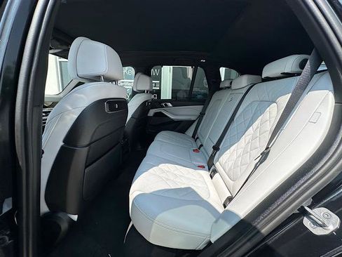 Certified 2024 BMW X5 xDrive40i w/ Premium Package image 22