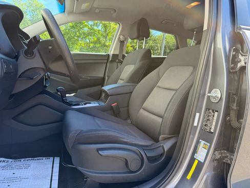 Used 2017 Hyundai Tucson SE w/ Cargo Package FWD image 21