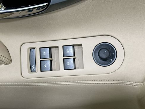 Used 2011 Buick LaCrosse CX image 16