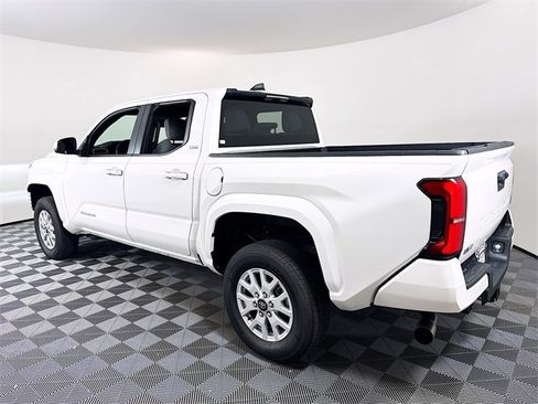 Used 2024 Toyota Tacoma 2WD Double Cab image 21