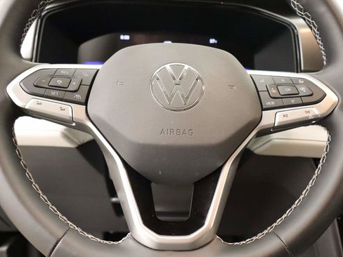 Certified 2025 Volkswagen Taos S image 13