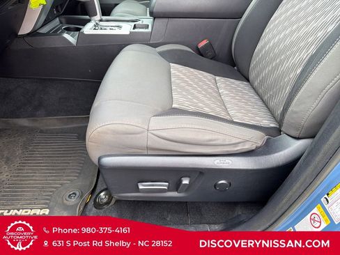 Used 2019 Toyota Tundra SR5 w/ SR5 Upgrade Package AWD/4WD image 12