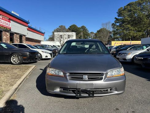 Used 2000 Honda Accord EX image 2