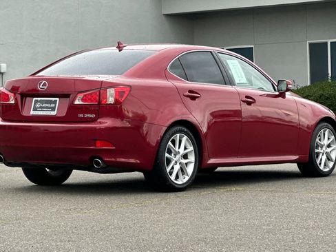 Used 2013 Lexus IS 250 w/ Premium Pkg Value Edition image 2