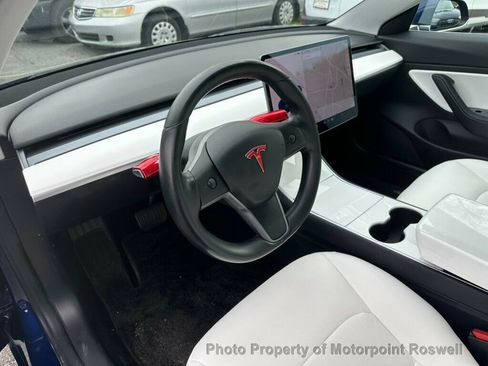 Used 2018 Tesla Model 3 Long Range image 16