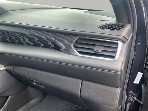 Used 2023 GMC Yukon Denali image 30