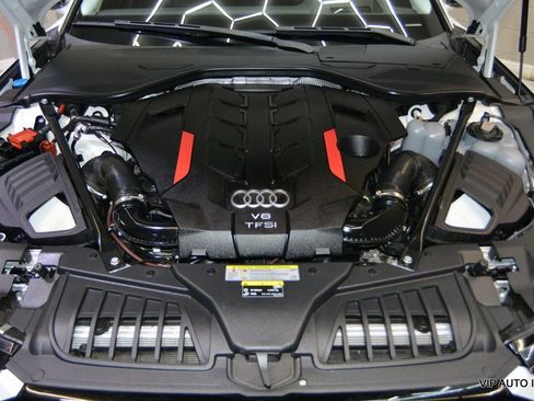 Used 2020 Audi S8 L w/ S8 Executive Package image 33