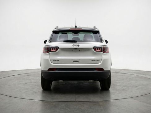 Used 2025 Jeep Compass Limited AWD/4WD image 7