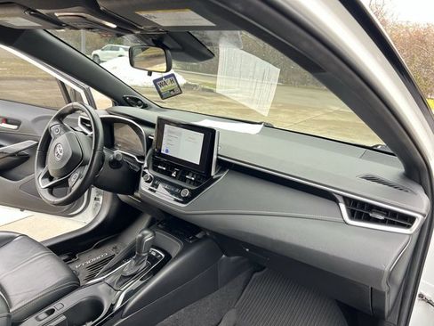 Used 2023 Toyota Corolla XSE image 29