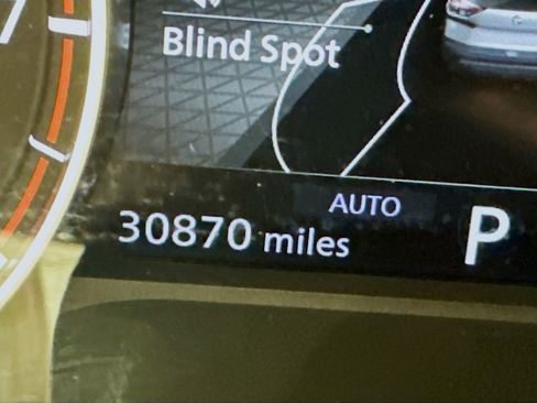 Used 2023 Nissan Rogue SL w/ SL Premium Package image 19