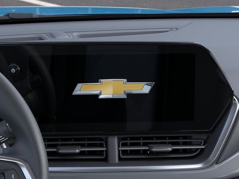 New 2026 Chevrolet Trax LT w/ Driver Confidence Package FWD image 20