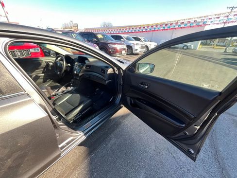 Used 2013 Acura ILX w/ Technology Package image 21