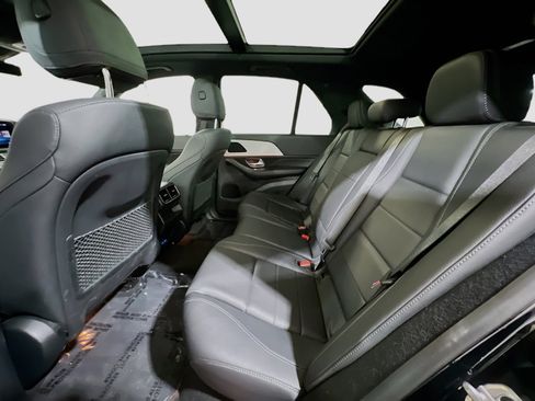 Used 2024 Mercedes-Benz GLE 350 4MATIC image 18