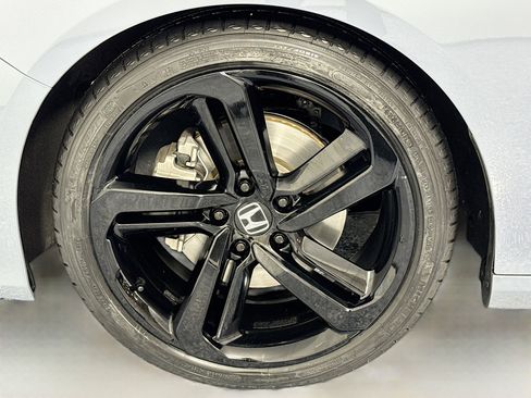Certified 2022 Honda Accord Sport image 30