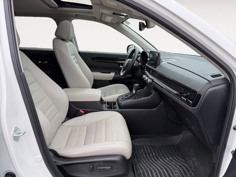 Used 2025 Honda CR-V EX-L image 16