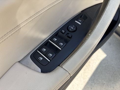 Used 2019 BMW X3 xDrive30i w/ Executive Package AWD/4WD image 14