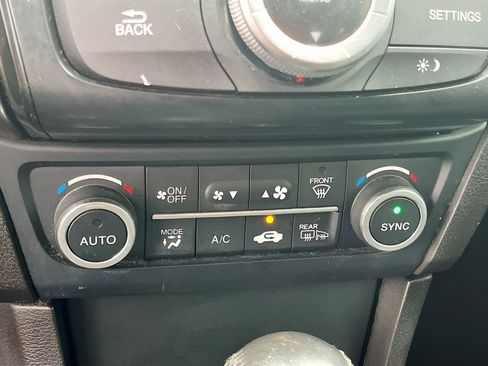 Used 2022 Acura ILX w/ Premium Package FWD image 15