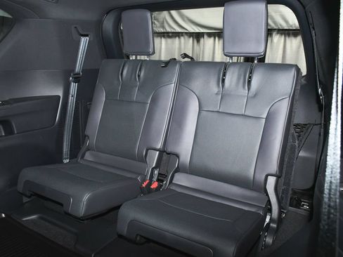 Used 2023 Lexus LX 600 F Sport w/ Accessory Package (Z1) AWD/4WD image 64