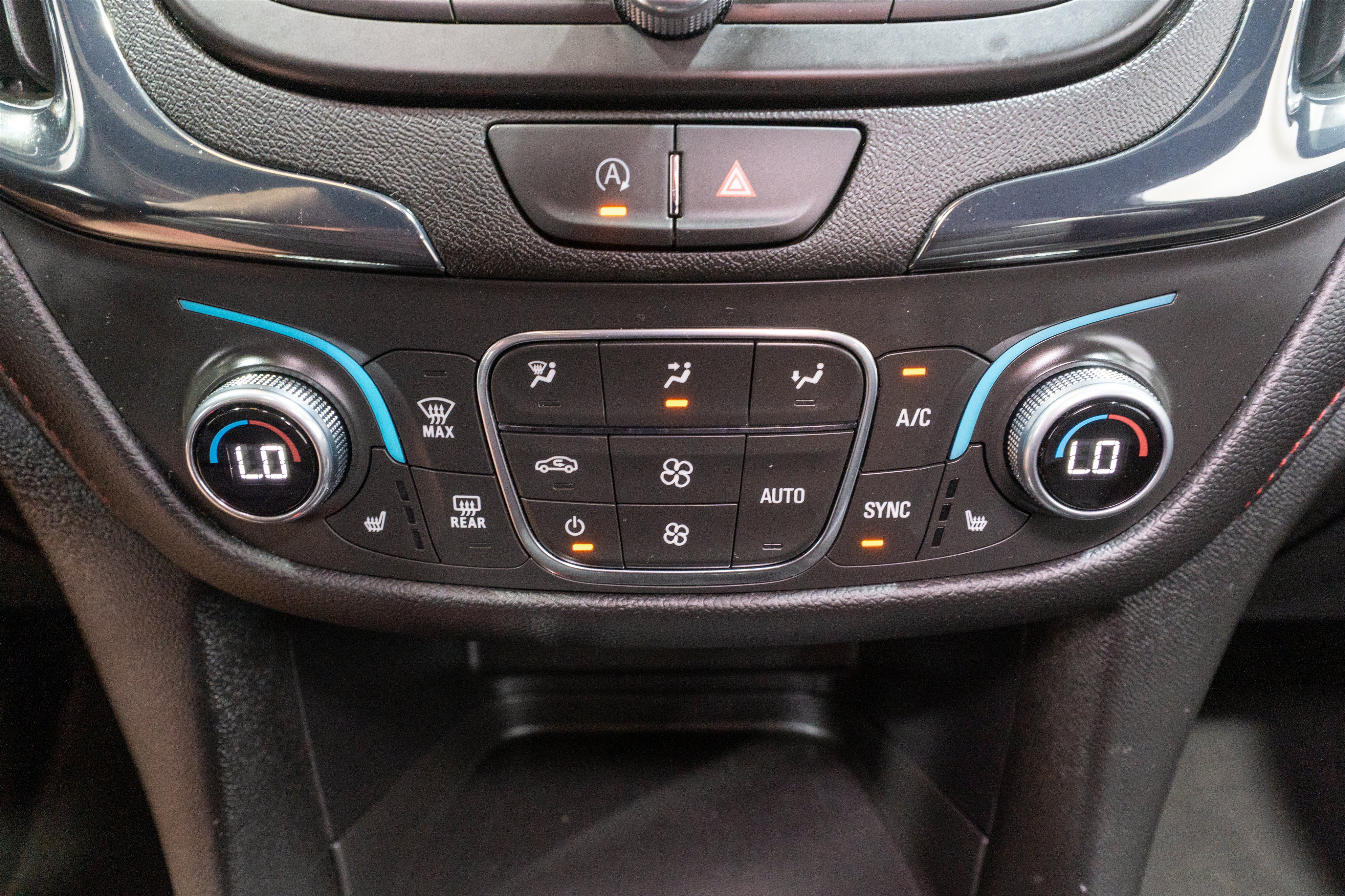 Used 2024 Chevrolet Equinox RS w/ RS Leather Package FWD image 22