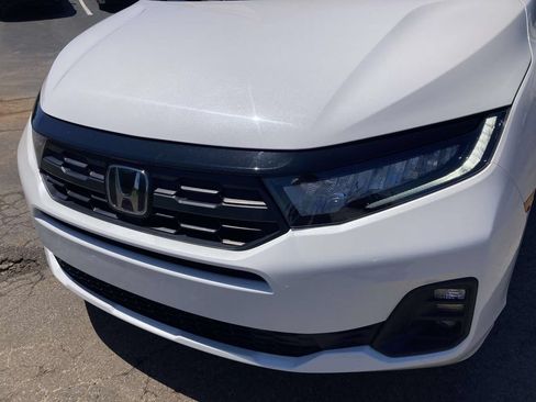 Used 2025 Honda Odyssey Sport-L image 9